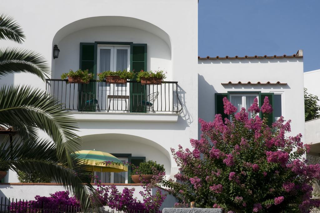 Hotel Villa Angelica Lacco Ameno  Екстер'єр фото